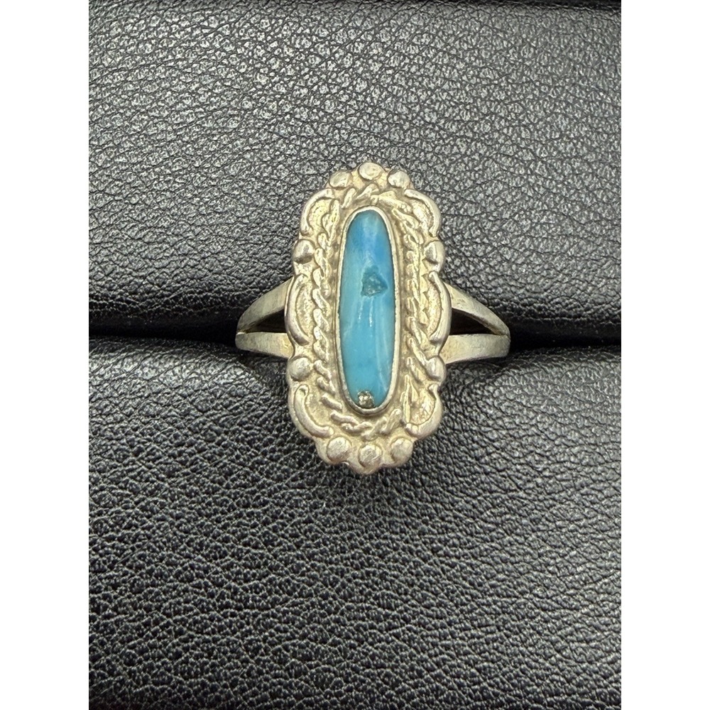 Vintage Southwestern Sterling Silver Turquoise Ring Size 7.5 J28